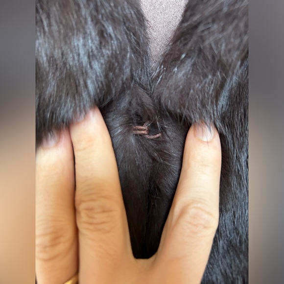 Adrienne Landau Rabbit Fur Vest - Picture 7 of 12